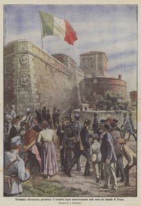 Odważna patriotyczna afirmacja, trójkolorowy w tajemniczy sposób wzniesiony na murach zamku w Trieście