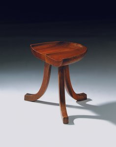 Stołek trójnożny, ok. 1903 (drewno wiśniowe) autorstwa Adolf Loos