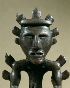 Prehistoria: brązowa figurka wojownika Tresora Galicji (Kostroma, Rosja). 1500 pne. Epoka brązu. Moskwa, Państwowe Muzeum Historyczne