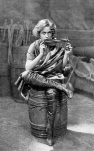 Pauline Chase jako Piotruś Pan, 1908-1909.
