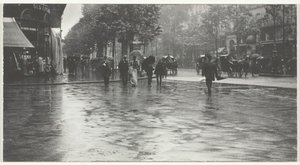 Dzień mokry na bulwarze, Paryż, 1894, wydrukowany 191832. autorstwa Alfred Stieglitz