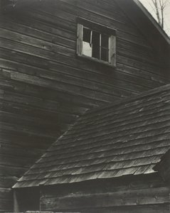 Barn-Lake George, 1922. autorstwa Alfred Stieglitz