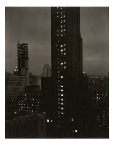 [Z mojego okna w Shelton, na północy] autorstwa Alfred Stieglitz
