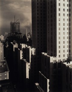 Z mojego okna w Shelton, na zachód autorstwa Alfred Stieglitz