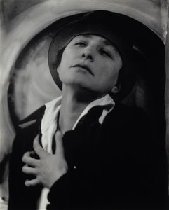 Georgia O’Keeffe autorstwa Alfred Stieglitz