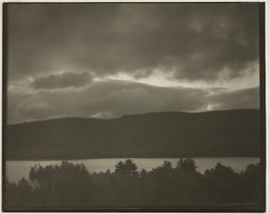 Jezioro George autorstwa Alfred Stieglitz