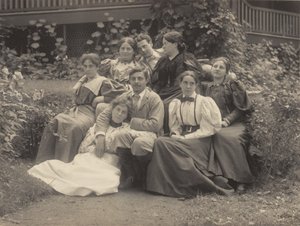 Ma, ciocia Rosa, Selma, Ag, Emmy, Ralph Bernheim, Hans Wetzler i Minnie Wetzler, Lake George autorstwa Alfred Stieglitz