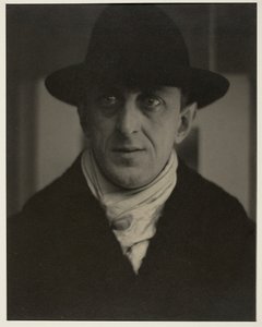 Marsden Hartley, 1916. autorstwa Alfred Stieglitz