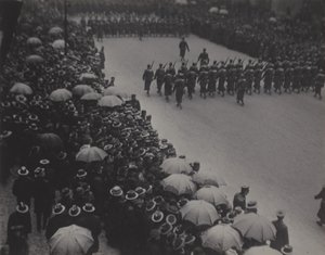 Parada wojskowa w Nowym Jorku autorstwa Alfred Stieglitz