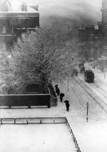 Nowy Jork, ulica / fot. 1907 autorstwa Alfred Stieglitz