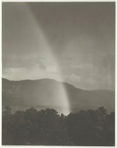 Tęcza, 1920. autorstwa Alfred Stieglitz