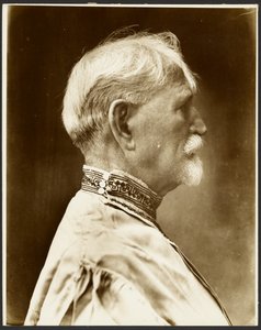 [Ostatni autoportret Alfonsa-Marie Muchy]. autorstwa Alphonse Maria Mucha