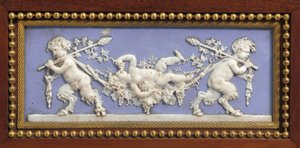 Panel z konsoli Napoleona III, w stylu Jakuba, Maison Millet, Paryż, ok. 1865 (nastawa jasperowa, mahoń i intarsja na ormolu) (detal z 362841)