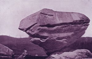 Balanced Rock, niedaleko Pittsfield, Massachusetts (zdjęcie czarno-białe) autorstwa American Photographer (after)