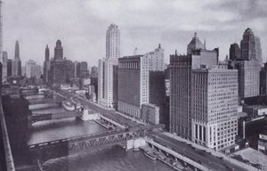 Chicago: Wacker Drive i Chicago River Bridges (zdjęcie czarno-białe) autorstwa American Photographer (after)
