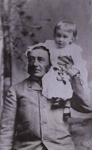 Franklin D Roosevelt, amerykański polityk i 32. prezydent Stanów Zjednoczonych, jako małe dziecko z ojcem