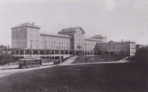 Old Orchard House, Maine: front śródlądowy (zdjęcie czarno-białe) autorstwa American Photographer (after)