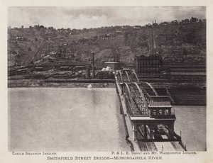Pittsburgh: Smithfield Street Bridge, rzeka Monongahela (zdjęcie czarno-białe) autorstwa American Photographer (after)