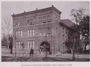 Teatr Savannah, wzniesiony 1813, przebudowa 1895 (zdjęcie czarno-białe) autorstwa American Photographer (after)
