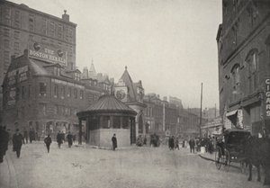 Boston: Scollay Square i wjazd do tunelu East Boston (zdjęcie czarno-białe) autorstwa American Photographer