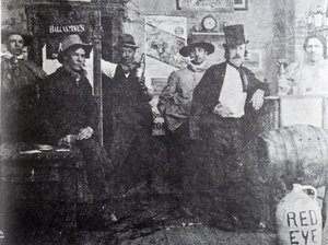 Bar Cripple Creek, 1898 autorstwa American Photographer