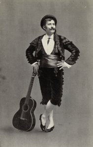 Guiseppe Campanari jako Figaro w "Cyruliku sewilskim" (zdjęcie czarno-białe) autorstwa American Photographer