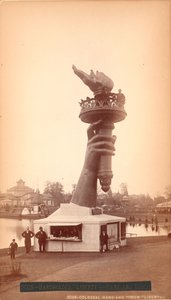 Ręka i pochodnia Statuy Wolności, ok.1876 (druk albumowy)