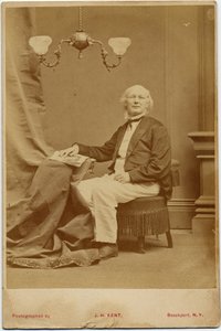 Horace Greeley (1811-72.), amerykański polityk i redaktor gazety, fot. JH Kent, Brockport, Nowy Jork (zdjęcie albumu) autorstwa American Photographer