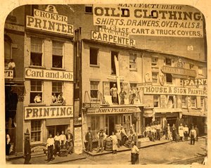 Lower Hudson Street, Nowy Jork, 1865 (odbitka żelatynowo-srebrowa) autorstwa American Photographer
