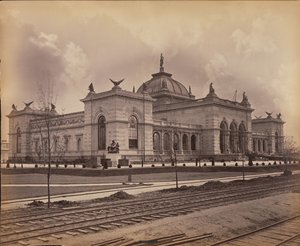 Sala Pamięci Wystawy Stulecia, 1876 (odbitka żelatynowo-srebrowa) autorstwa American Photographer