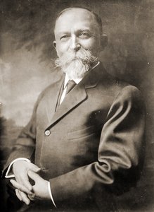 Portret Johna Harveya Kellogga (1852 - 1943) (zdjęcie w sepii)