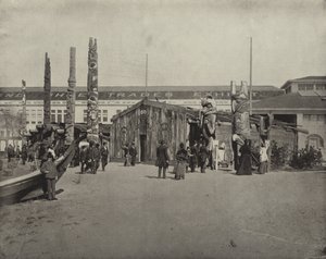 Słupy totemowe autorstwa American Photographer