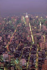 Manhattan nocą autorstwa American School