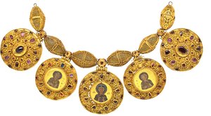Naszyjnik z wisiorkami, początek XII wieku autorstwa Ancient Russian Art