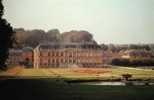 Widok na elewację ogrodową, wybudowaną w latach 1675-83