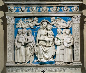 Madonna z Dzieciątkiem ze świętymi, Andrea della Robbia (1435-1525), glazurowana ceramika, Kaplica Medyceuszy, kościół Santa Croce, Florencja, Włochy
