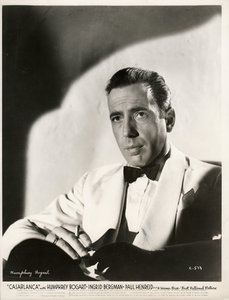 Humphrey Bogart (1899-1957) w filmie „Casablanca” Michaela Curtiza par Anonymous autorstwa Anonymous Anonymous