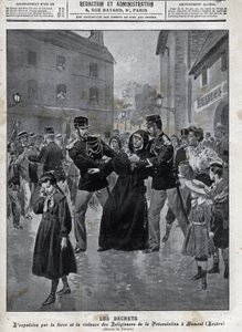 Oddzielenie od kościoła i państwa - Wydalenie zakonnic ze szkół przez organy ścigania w Humont (Lozere) - okładka „la-croix illustree” z 1902 r. - autorstwa Anonymous Anonymous