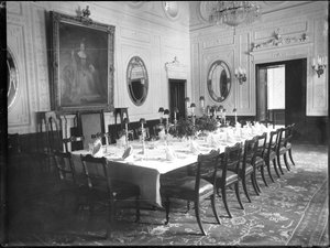 Wnętrze Ambasady Brytyjskiej, Teheran, 1880-1930