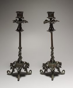 Świecznik, XIX w. autorstwa Antoine Louis Barye