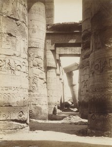 Wnętrze Sali Hypostyle, Karnak autorstwa Antonio Beato
