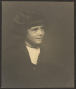 [Syn Michaela Stranze] autorstwa Arnold Genthe