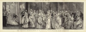 Salon Jej Królewskiej Mości w Pałacu Buckingham czeka na prezent