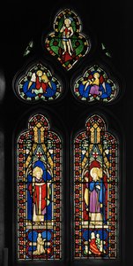 Św. Augustyn i św. Grzegorz, Okno wschodnie kaplicy, ok. 1844 (witraże) autorstwa Augustus Welby Northmore Pugin