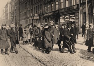 Lenin w Sztokholmie z Ture Nermanem i Carlem Lindhagenem 13 kwietnia 1917, 1917 autorstwa Axel Malmström