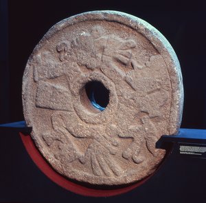 Kamień używany w grze w pelota autorstwa Aztec