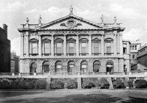Dom Spencera, St James, 1908.