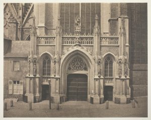 Bez tytułu [Południowa fasada transeptu katedry św. Michała i św. Guduli w Brukseli, Belgia]