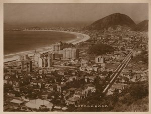 Copacabana, Rio de Janeiro (zdjęcie czarno-białe) autorstwa Brazilian Photographer