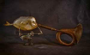 Surrealistyczny rybi róg autorstwa Brig Barkow